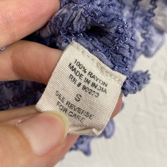 Kendall & Kylie Blue & White Tie Dye Smocked Top - Picture 5 of 6